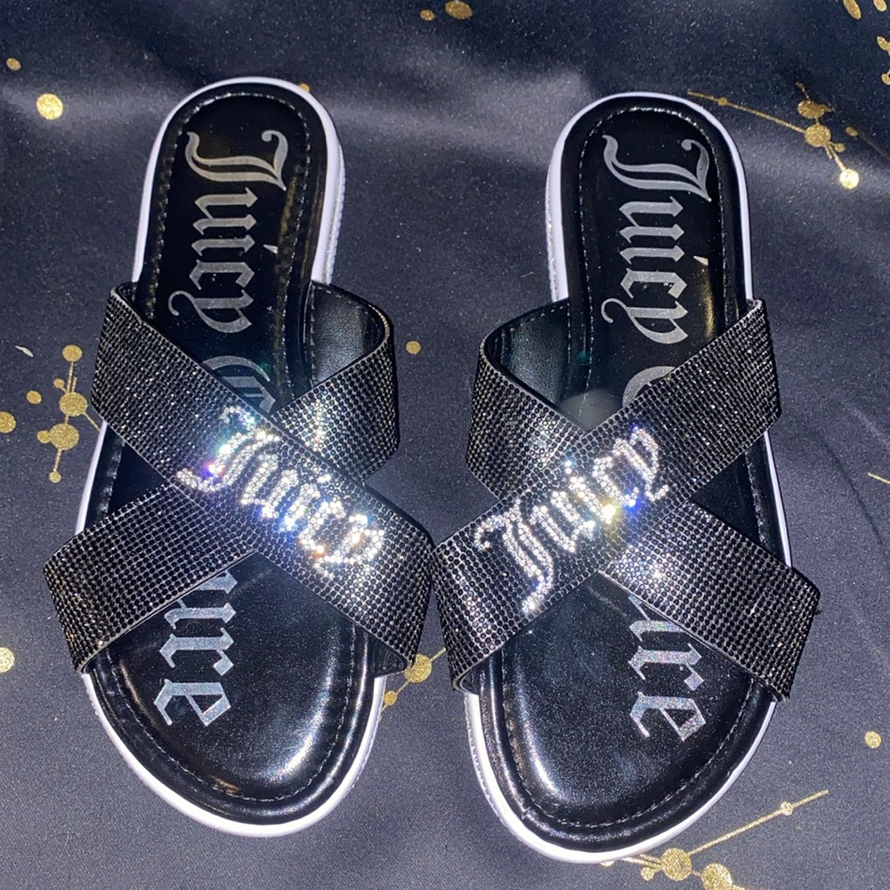 Juicy Couture Size 9 Bling Sandals